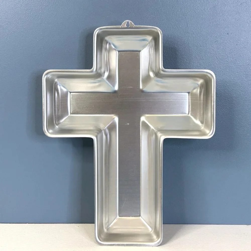 Wilton Cross‎ 15